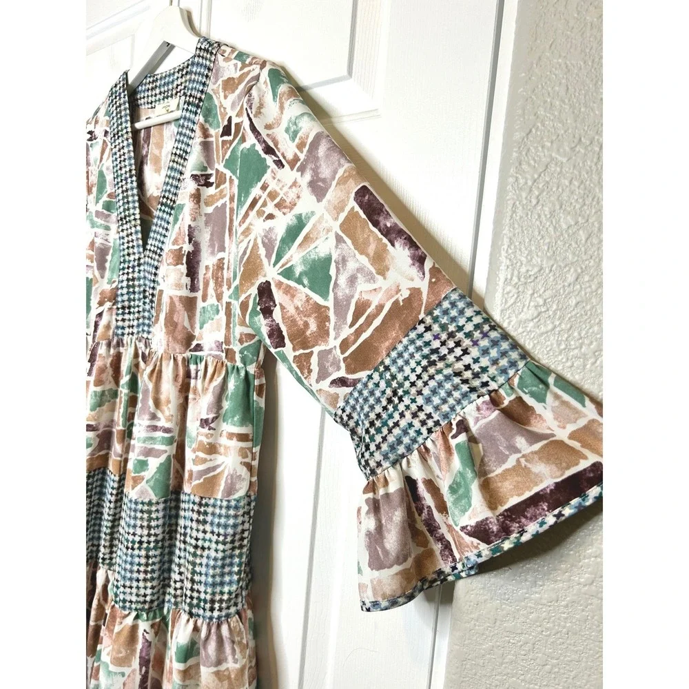 Entro Floral Flutter Sleeve Mini Dress M - Picture 2 of 6